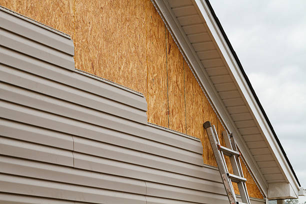 24/7 Emergency Siding Installation experts in Weaverville, NC